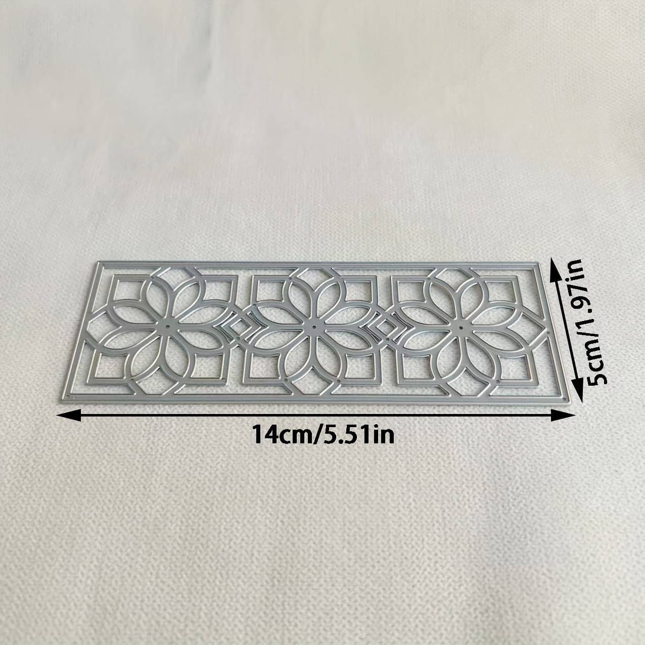 1pc Creative Hollow Metal Die Cut, Diy Scrapbooking Embossing Stencil, Handmade Greeting Card Making Metal Cutting Dies, Gift Card Making Tools